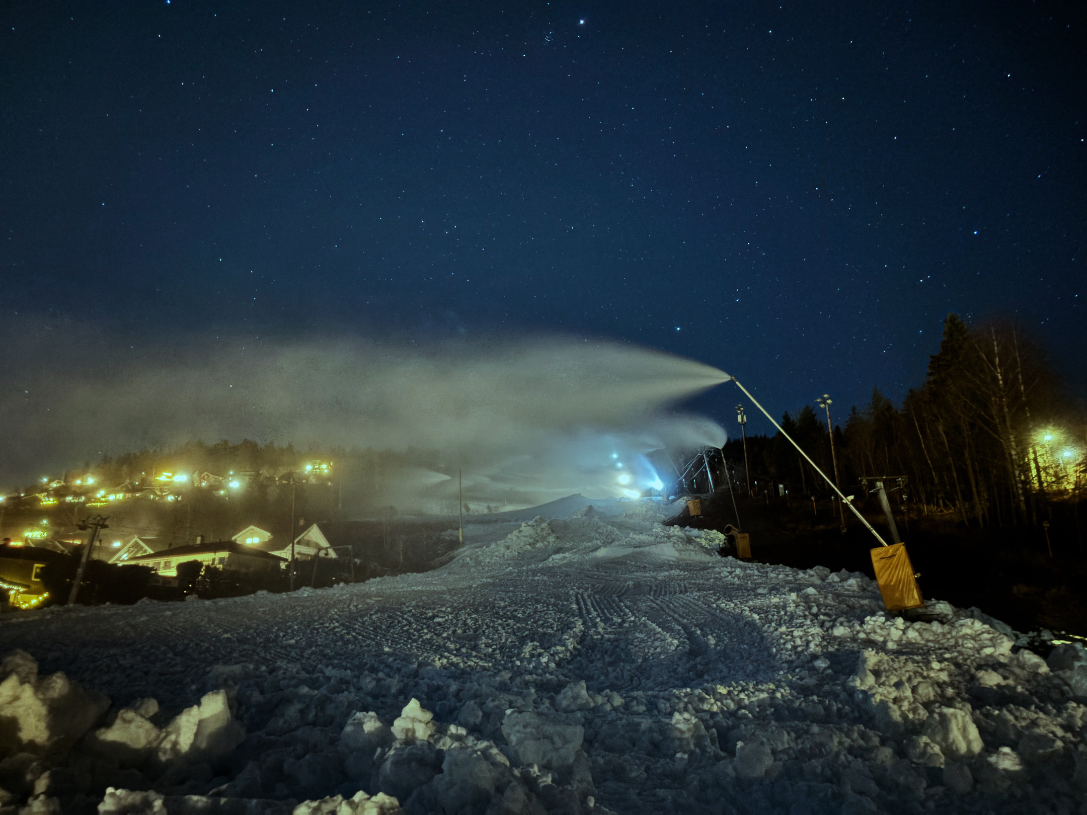 1EF6B7C8-0619-4128-A45F-ED37C3FE9FFA